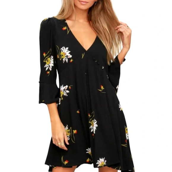 FREE PEOPLE Time On My Side Floral Print Wrap Dress Black Button Side Ruched L - Picture 1 of 12